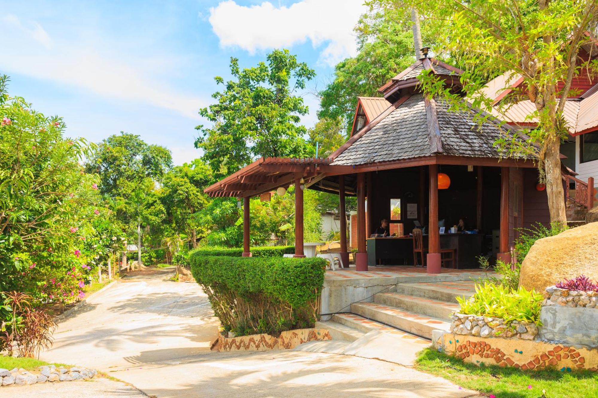Samui Wooden Hill Apartamento Lamai Beach  Exterior foto
